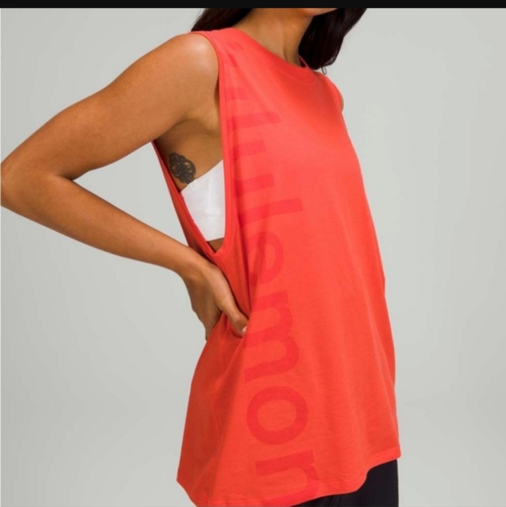 lululemon athletica Orange Muscle Tee - Picture 4 of 4